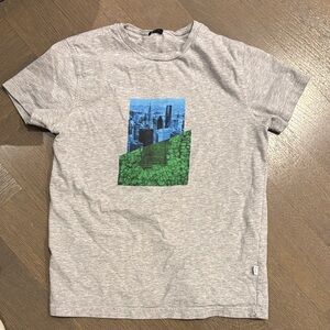 Il Gufo Gray Tee with Blue and Green Graphic of NYC skyline